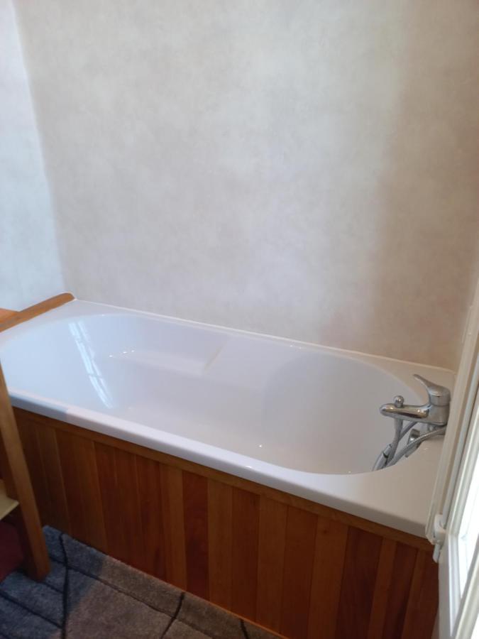 סן-פייר O Privilege Villa D'Exception En Centre-Ville De St-Pierre מראה חיצוני תמונה