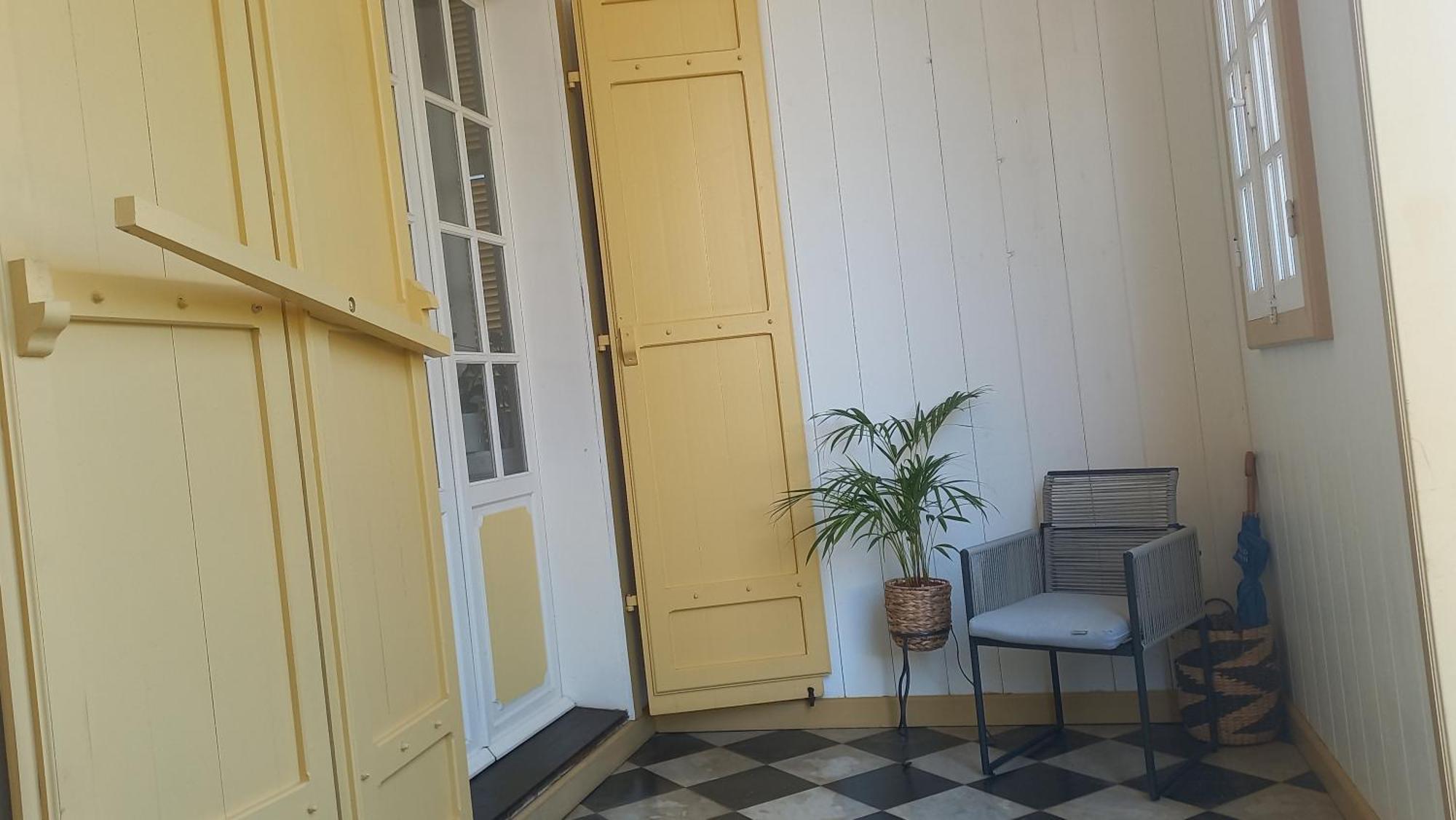 סן-פייר O Privilege Villa D'Exception En Centre-Ville De St-Pierre מראה חיצוני תמונה